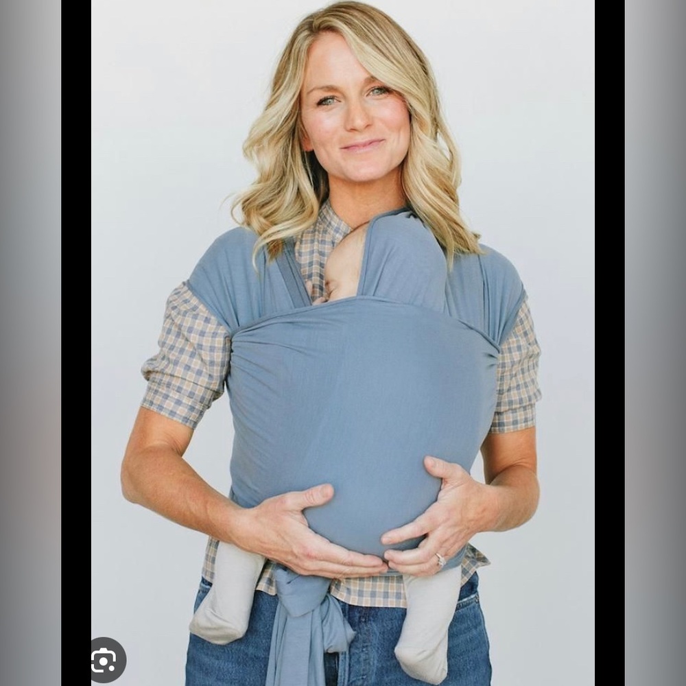 Solly Baby wrap in Cornflower Blue